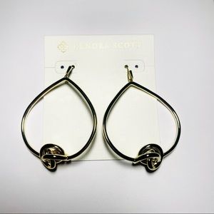Kendra Scott Presleigh love knot open frame hoop earrings